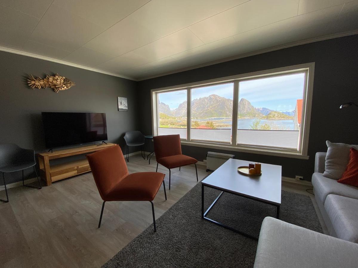 House In The Heart Of Lofoten With Spectacular View Reine Esterno foto